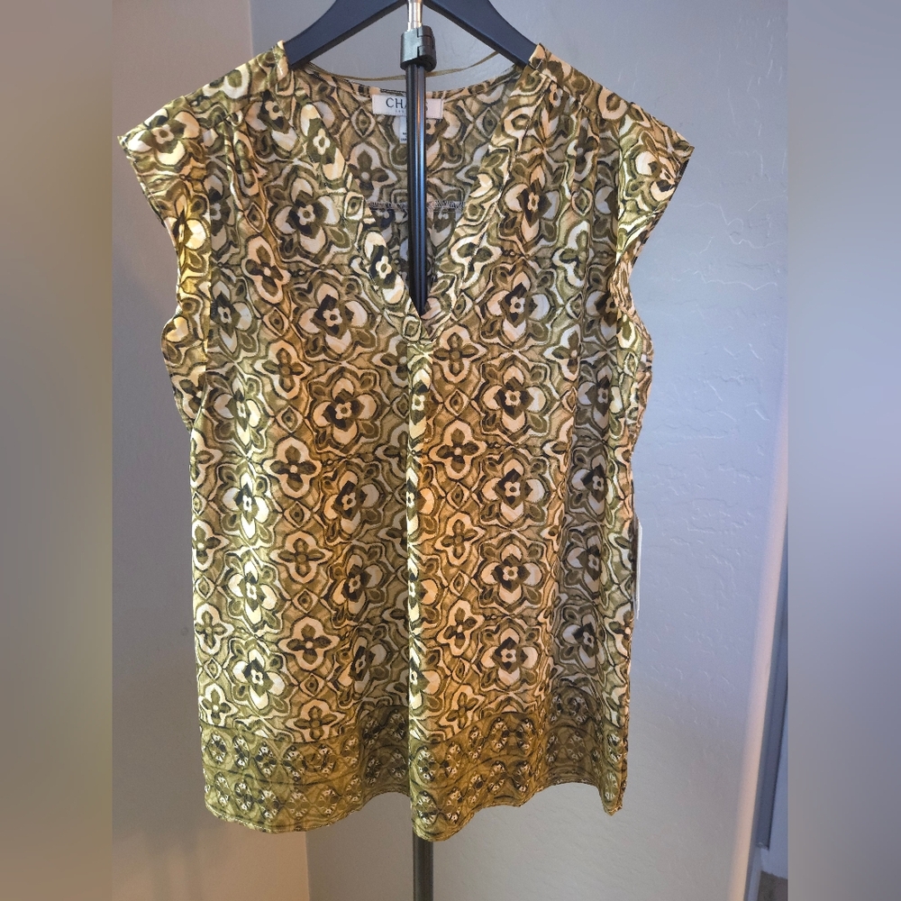 Olive Green Geometric Print V-Neck Sleeveless Blouse Size S NWT
